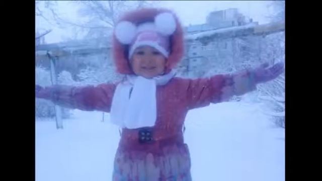 Привет от Полины. Песня про снежинки.