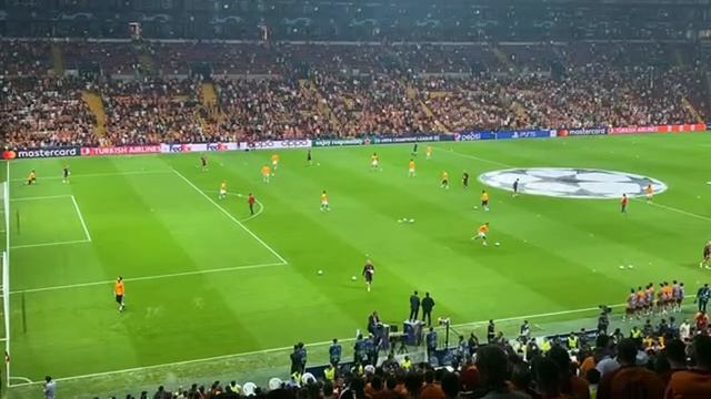 GALATASARAY BAYERN MÜNİH MAÇ ÖNÜ CANLI YAYIN ! RAMS PARK’TA 50 BİN ASLAN PANZERLERE KARŞI #golvar