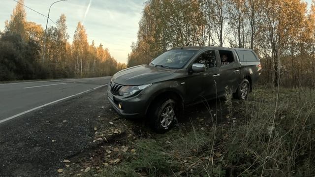 L200 "Крокодил" и ямка