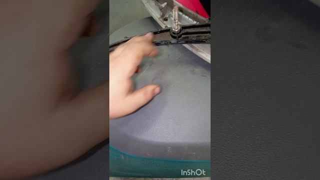 ремонт (дефектовка) поломоечной машины Tennant t 5 разбилась коса внутренняя часть водосборной балки