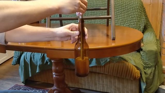 Как разлить пиво по бутылкам без пены и брызг