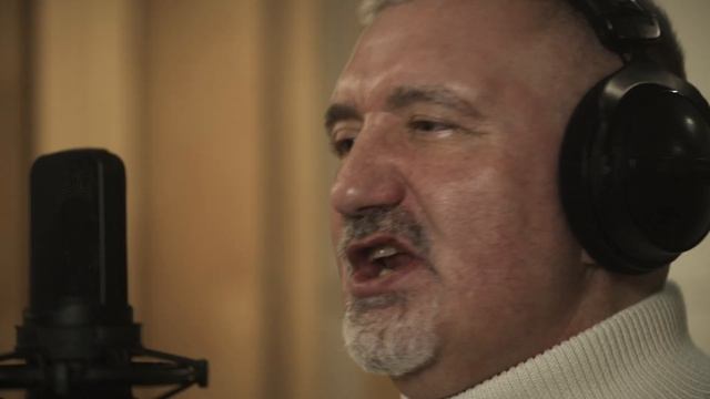 Сквозняки Леон (Алексей Леонов)