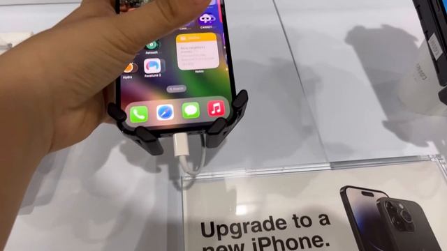 Buying New iPhone 14 pro max at Costco store ??  🥹🥹😎😎