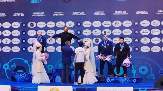 Хамзат Стамбулов двухкратный чемпион