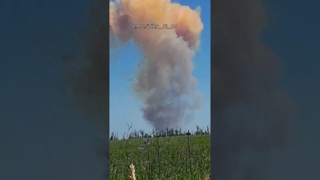 ❗️🇺🇦Еще один эпичный прилет авиабомбы по пункту временной дислокации ВСУ💥!!!