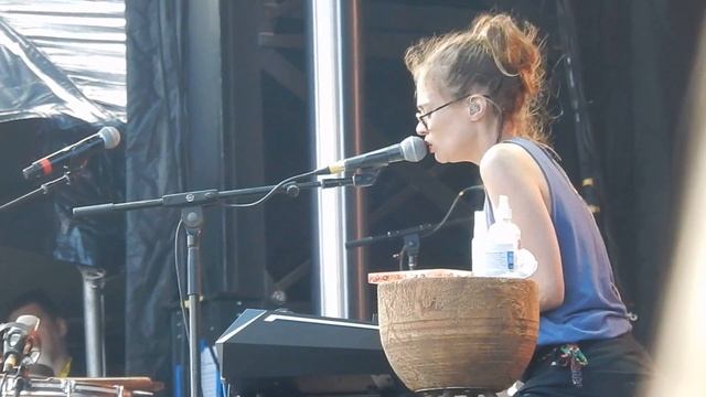 Fiona Apple happy birthday singalong + l Want You to Love Me @ Ohana Fest Doheny Beach Sept. 9, 201