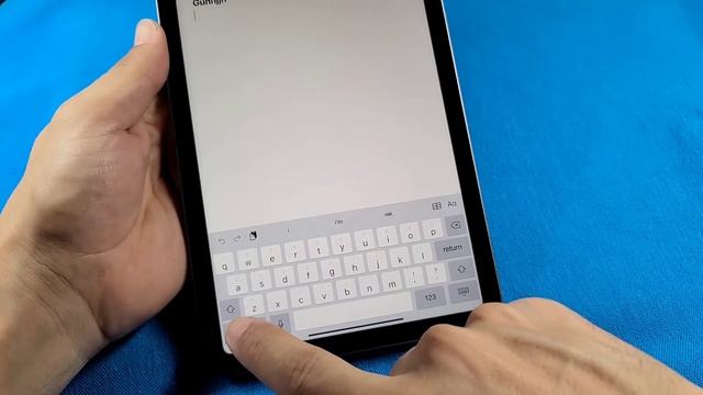 how to change keyboard preference settings for iPad or iPhone with iOS 15