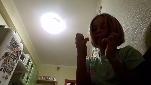Красим ногти 💅