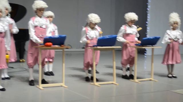 Выступление детского оркестра 