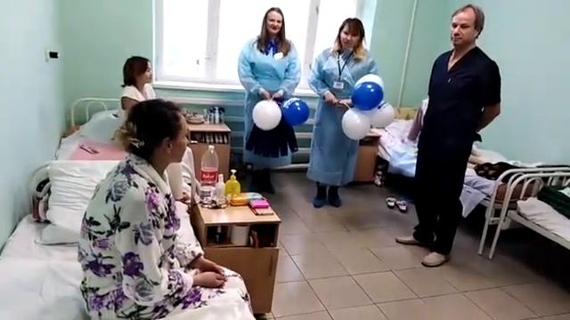 В Батайске прямо во время визита журналистов в роддом родился мальчик1