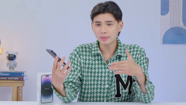 iPhone 14 Pro Max: CÓ NÊN MUA sau 1 năm ra mắt ?? | Thế Giới Di Động