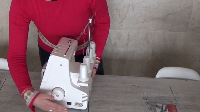 Costura -  Unboxing Overlock 8707 de Alfa