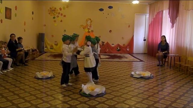 Настя. Осенний утренник.