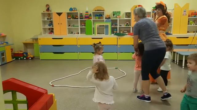 Поздравление группы раннего развития "Совята" с "Днем Матери"