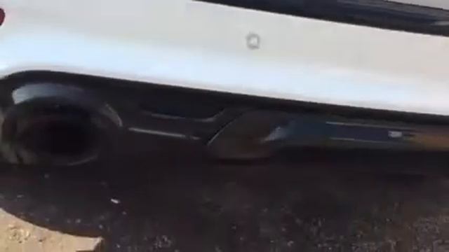 2015 Jeep SRT exhaust 1