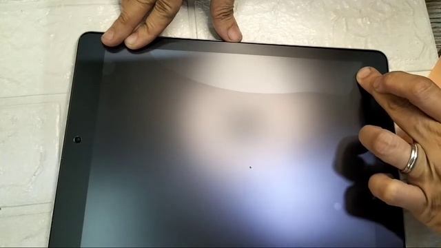 BEST WAY TO INSTALL CERAMIC MATTE SCREEN PROTECTOR ON IPAD PRO 9.7