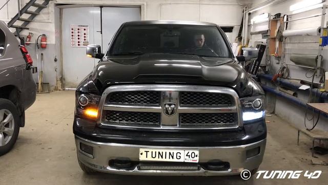 Динамический поворотник от компании Tuning40 для Dodge Ram 4 поколение Рестайлинг