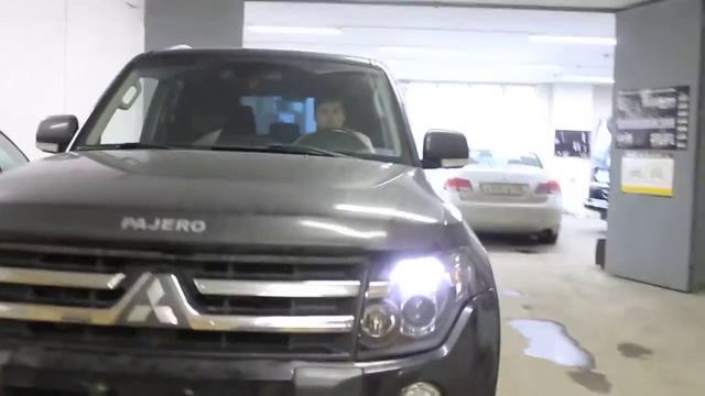 Mitsubishi Pajero IV замена линз на HELLA INTEMO+ покраска маски