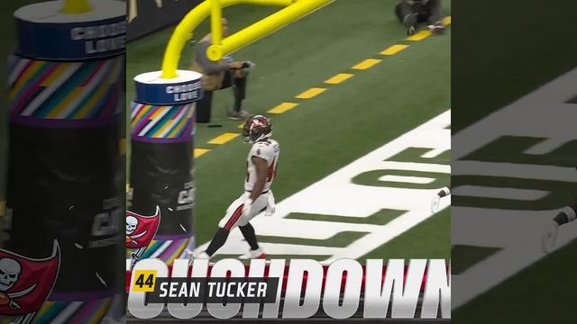 Sean Tucker with a 36-yard touchdown catch from Baker Mayfield vs. New Orleans Saints