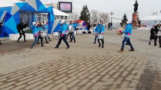 Открытие парка универсиады - барабанщики