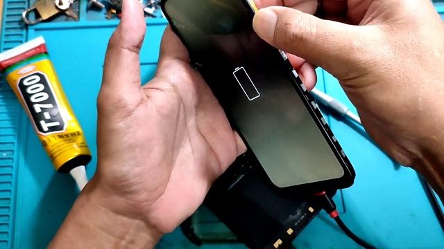 Mengatasi Redmi 9A/ 9C Stuck Logo Baterai Keluar Petir Tapi Gak Masuk Cass || Coba Cara Ini Lur !!