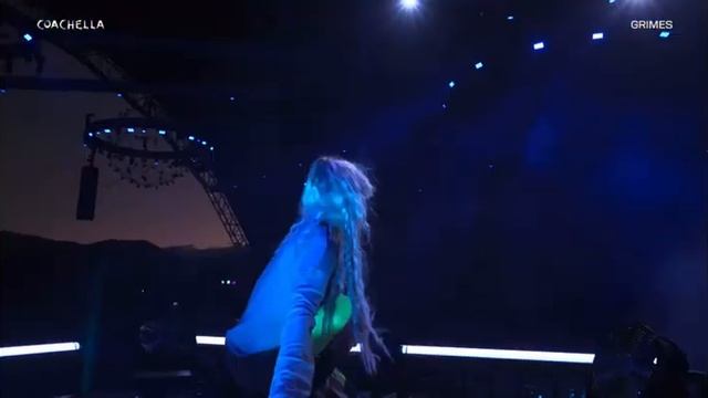 Grimes-playing-Taratata-by-Grimes---Anyma