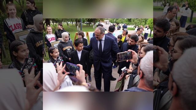 С коллегами приняли участие в открытии парка имени дагестанского поэта Сулеймана Стальского.