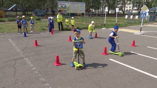 Малыши детских садов Нурлата участвовали в квест-игре по ПДД