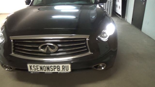 INFINITI QX70 + HPL CROSSFIRE + H11 LED