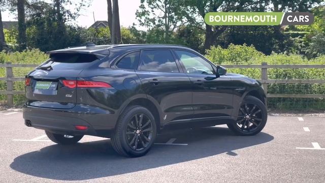 2019 JAGUAR F-PACE CHEQUERED FLAG