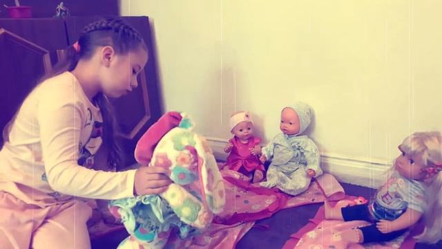 BABYBORN - ЛЮБИМАЯ КУКЛА. ДЕТСКИЙ САД КУКОЛ. ДОМАШНИЙ ВОСПИТАТЕЛЬ. ДОМАШНИЕ ИГРЫ #FamilyMinka