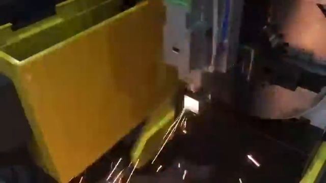 Резка профильной трубы