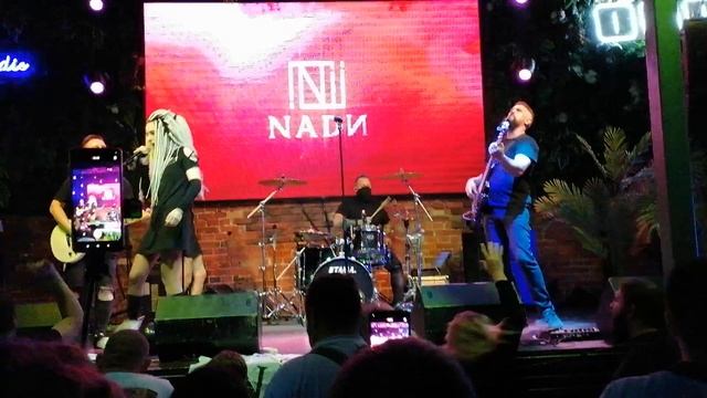 NADИ - Танцы под огнём (live @club IZI 12.10.25)