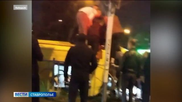 В Ставрополе столкнулись карета скорой помощи и легковой автомобиль