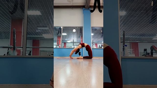 Здоровый гибкий позвоночник говорит о крепкой нервной системе. А крепкие нервы – залог здоровья тела