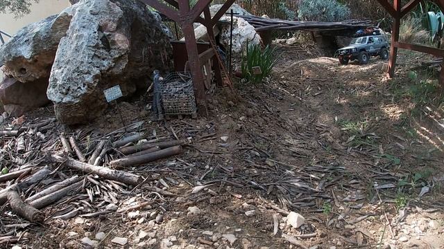 MN78 Jeep Cherokee first trail run and crawling