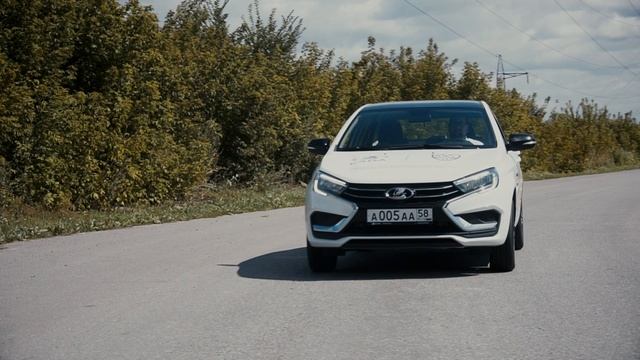 Откройте для себя бестселлер АвтоВАЗа — Lada VESTA во всей красе!