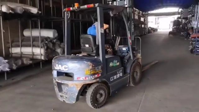 JAC Lithium Electric Forklift Service Clothing Fabric Processing Enterprise