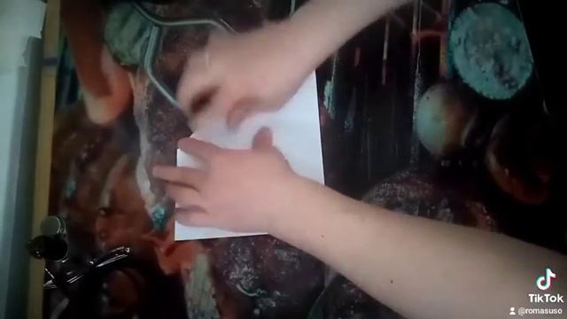 как сделать бумажный самолетик