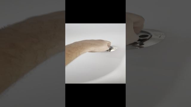 Установка сифона А-40089 на ванну.