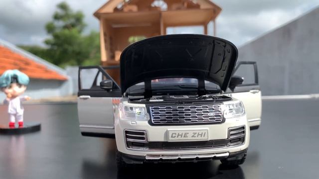 Unboxing of Diecast Car 1:24 Scale Model Range Rover | Mini Land Rover Car | Sound and Light Test |