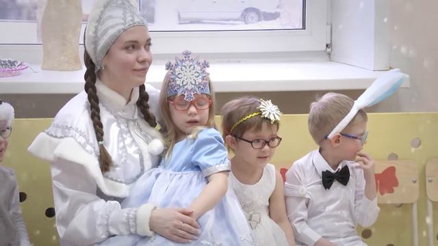 Утренник Хрусталик Киров Звёздочка 27 12 2017