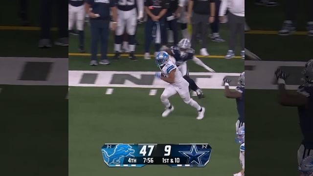 Kalif Raymond catches for a 19-yard Gain vs. Dallas Cowboys