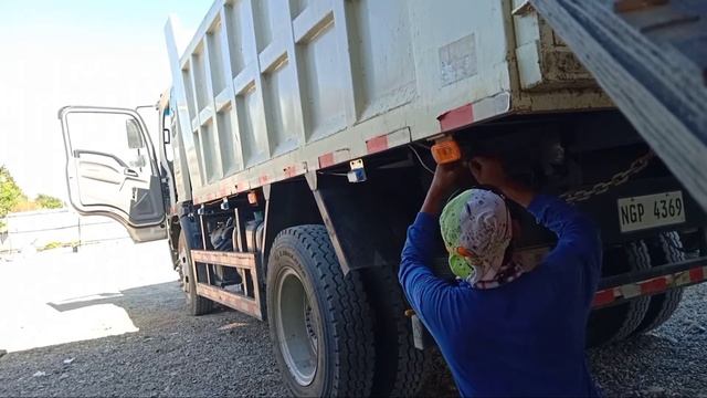 Installing truck clearance light/signal hazard light