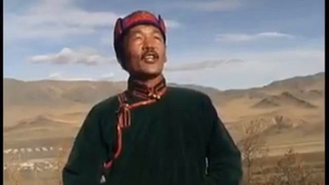 Народный хоомейжи Республики Тыва Севек Алдын-оол Такашович (1962-2011).