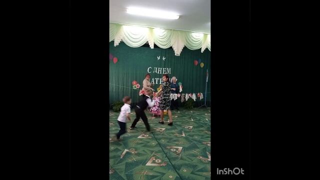 день матери в детском саду. часть 1.