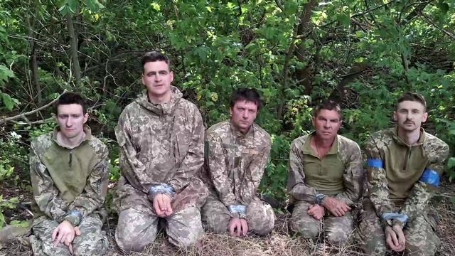 "Целое петушиное отделение отправили": В Курской области сдались в плен пятеро зеков-ВСУшников