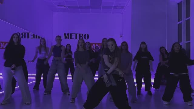 Современные танцы 🔥 #MetroDANCE