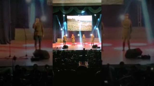 "Баллада о солдате" Солисты Саратовского областного театра оперетты.  Дирижёр: Михаил Мясников