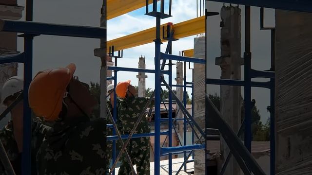 А улей-то растёт!